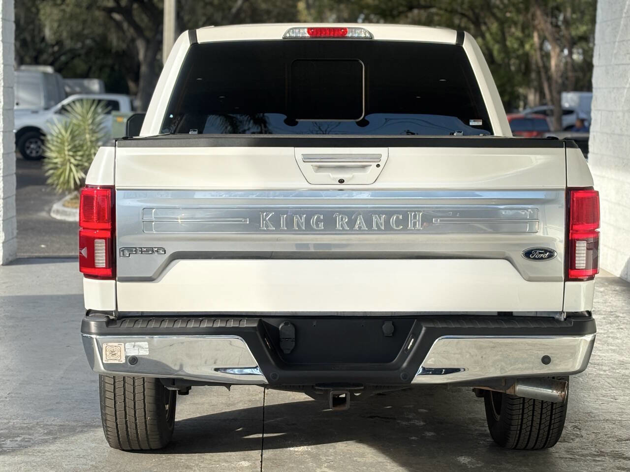 Used 2018 Ford F150 King Ranch w/ Equipment Group 601A Luxury image 8