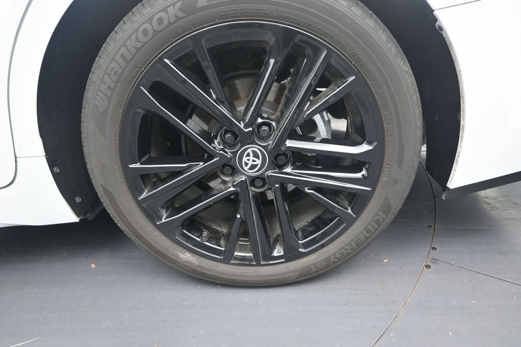 Used 2026 Toyota Camry SE FWD image 10