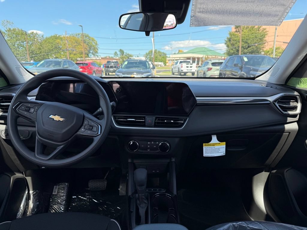 New 2026 Chevrolet TrailBlazer LS w/ LS Convenience Package AWD/4WD image 5