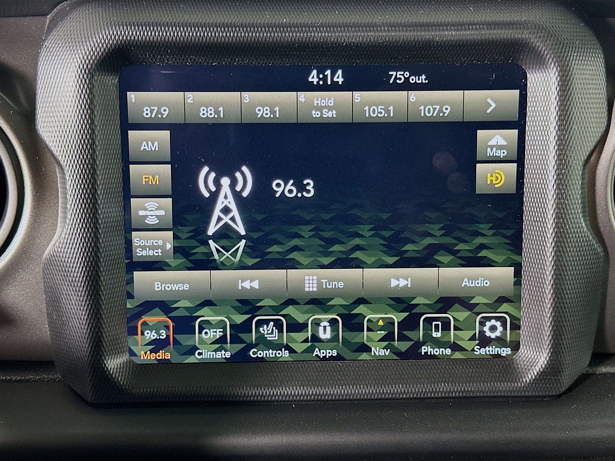 Used 2023 Jeep Wrangler Unlimited w/ Cold Weather Group AWD/4WD image 21