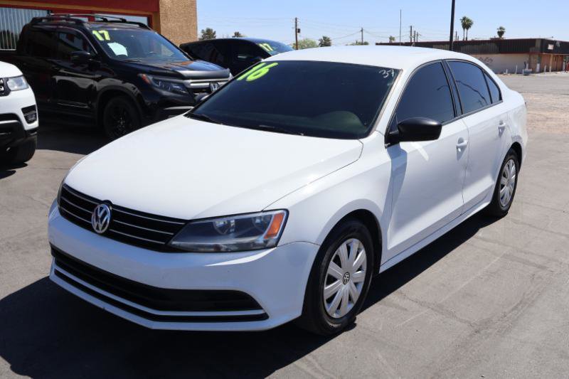 Used 2016 Volkswagen Jetta S FWD image 3