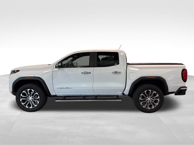Used 2026 GMC Canyon Denali AWD/4WD image 8
