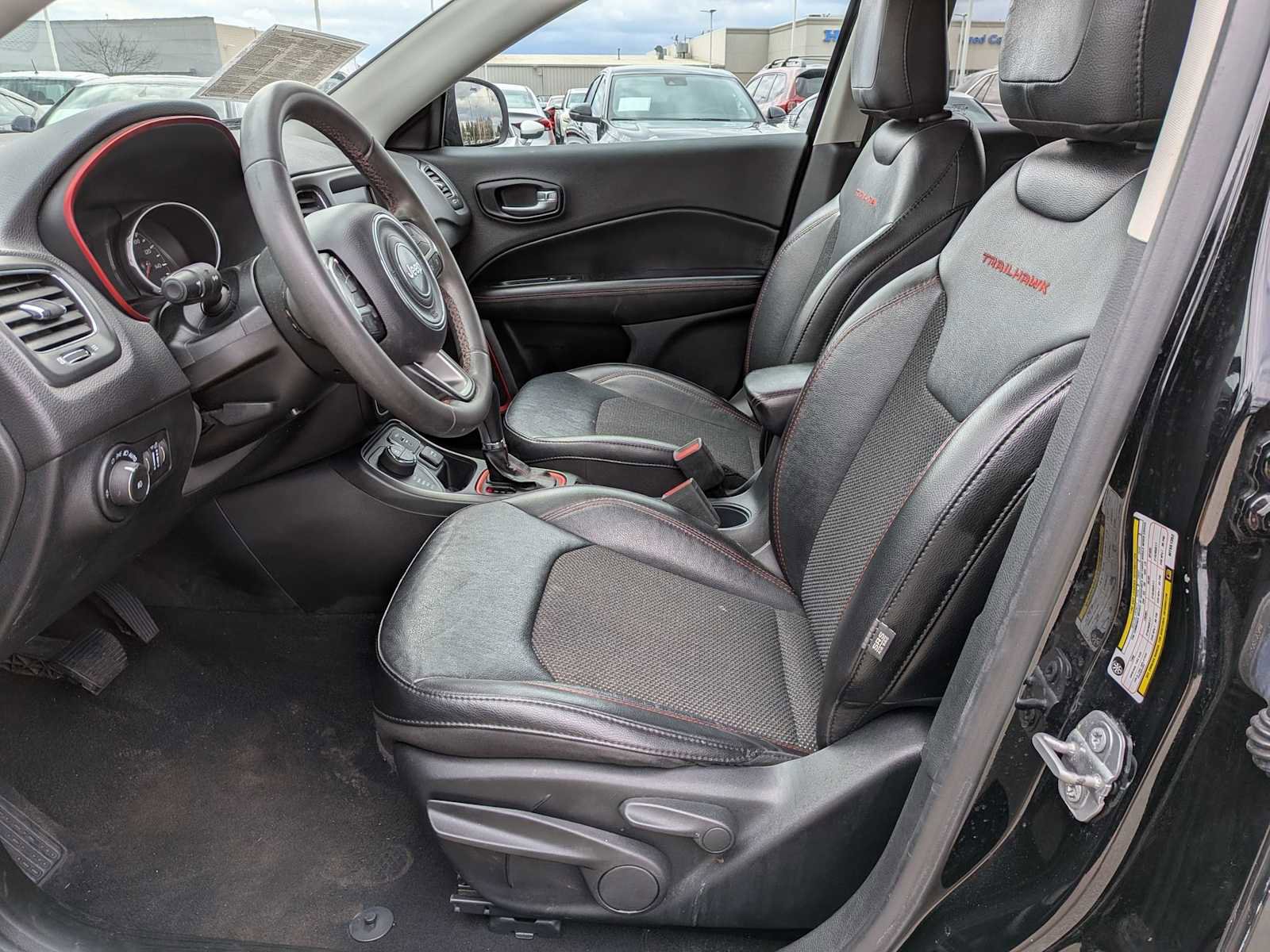Used 2021 Jeep Compass Trailhawk AWD/4WD image 15
