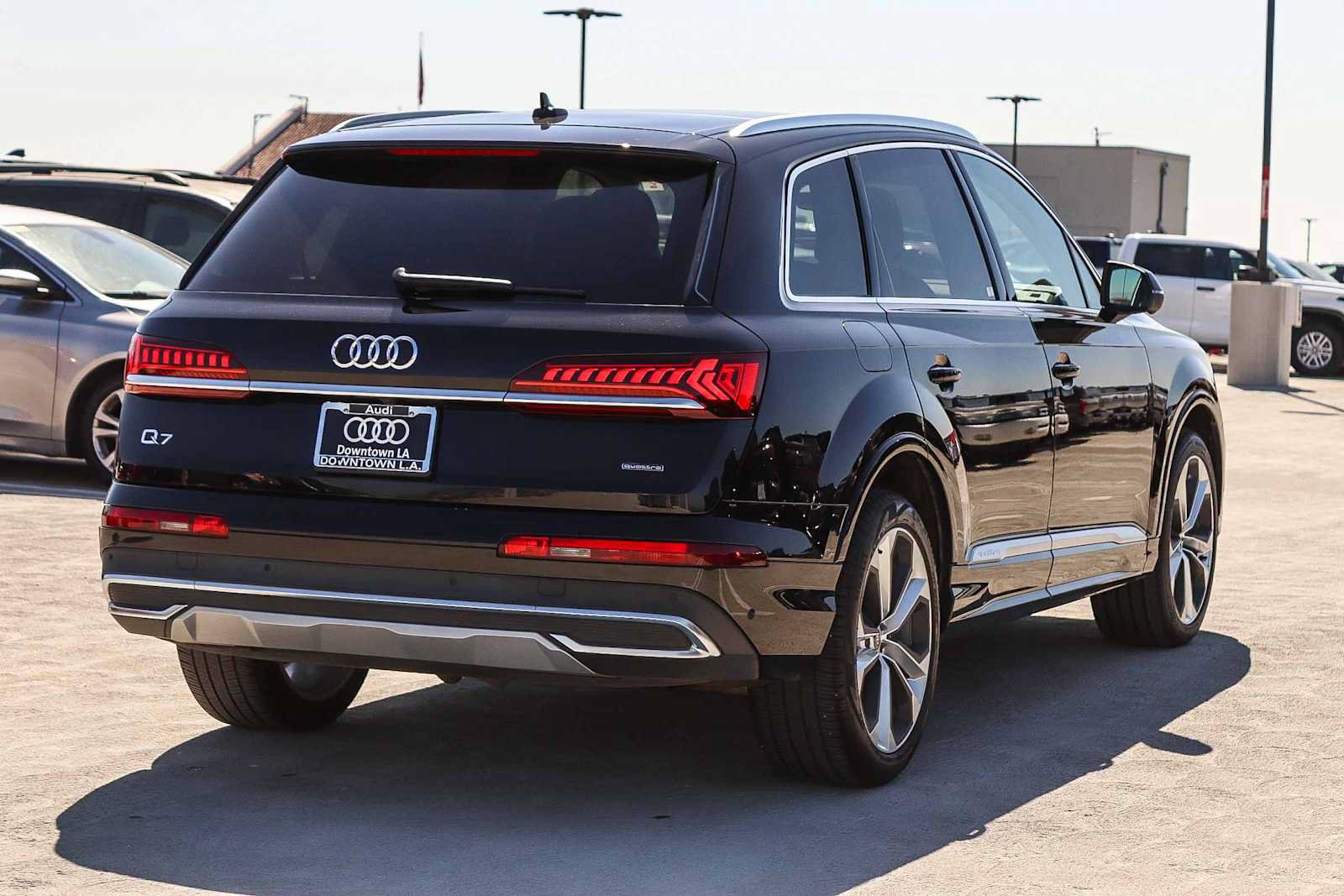 Used 2022 Audi Q7 3.0T Premium Plus w/ Premium Plus Package AWD/4WD image 4