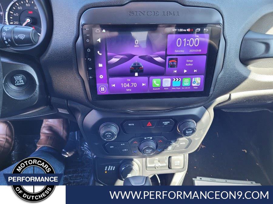 Used 2018 Jeep Renegade Latitude w/ Cold Weather Group AWD/4WD image 19