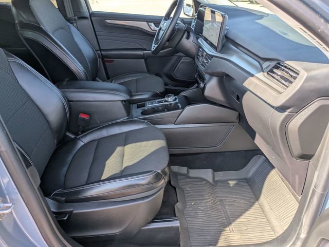 Used 2023 Ford Escape SE FWD image 31