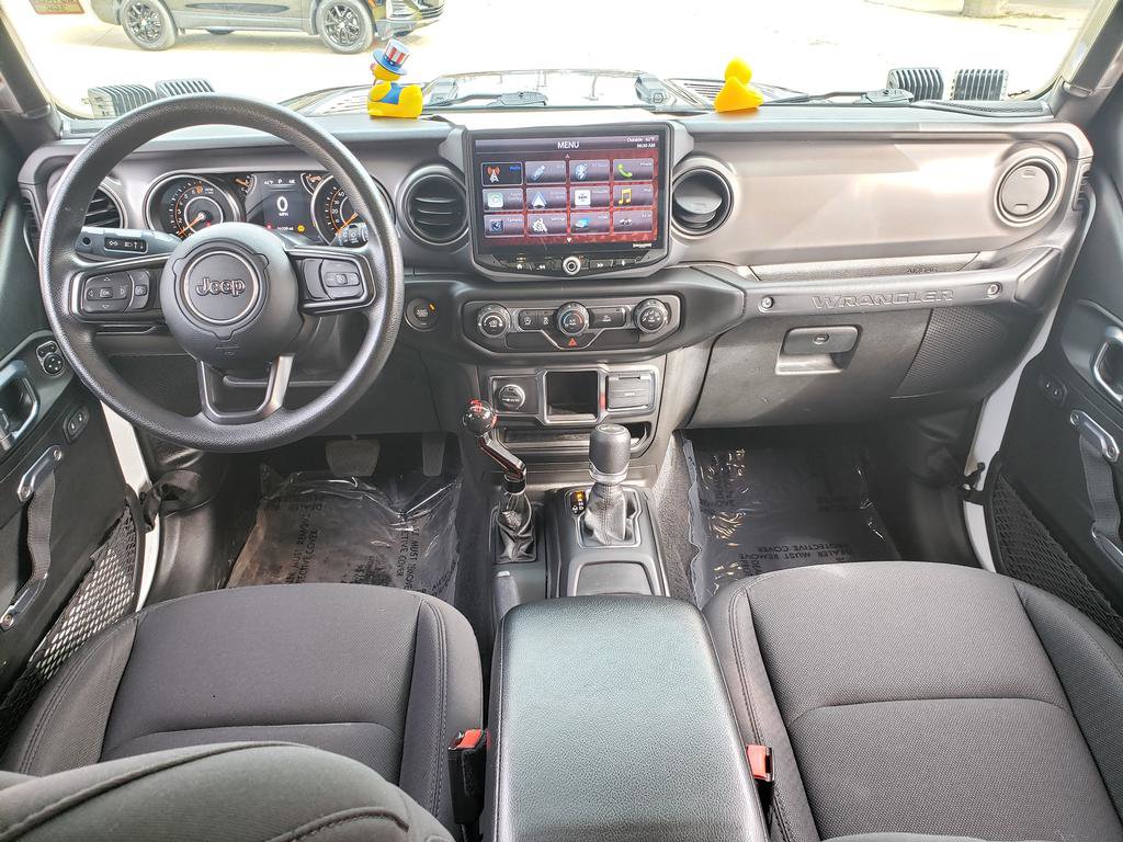 Used 2021 Jeep Wrangler Unlimited Sport AWD/4WD image 15