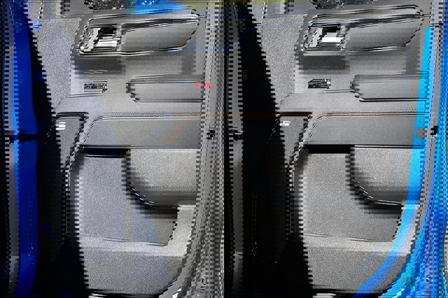 Used 2022 GMC Sierra 1500 AT4 image 32