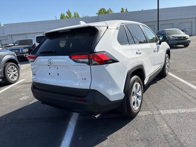 Used 2025 Toyota RAV4 LE FWD image 5