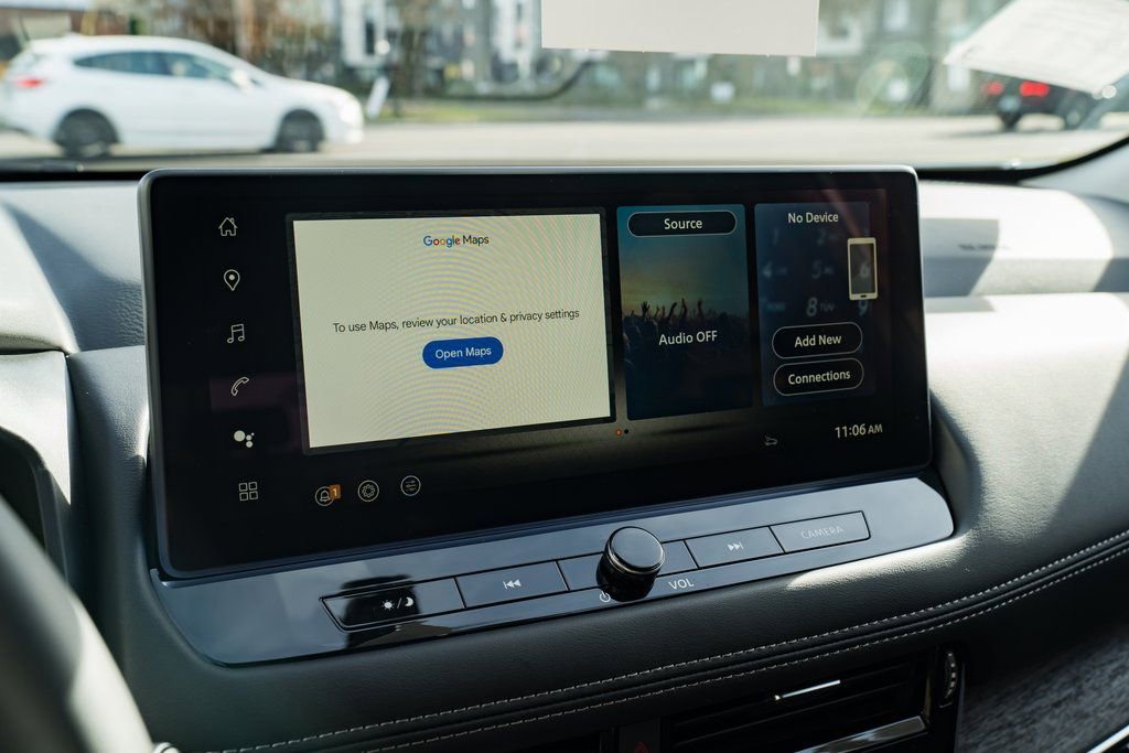 New 2026 Nissan Rogue Platinum image 13