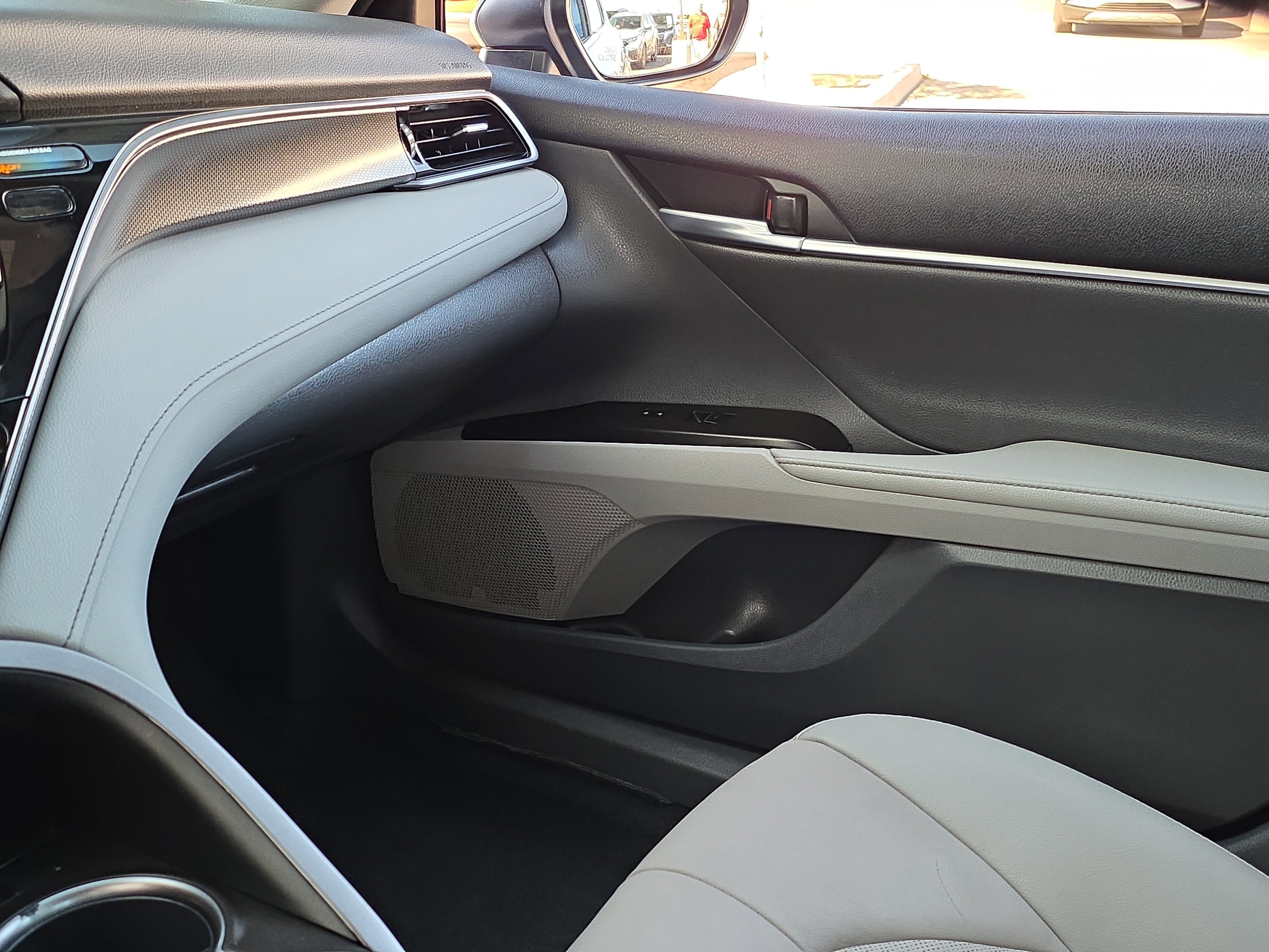 Used 2024 Toyota Camry XSE image 22