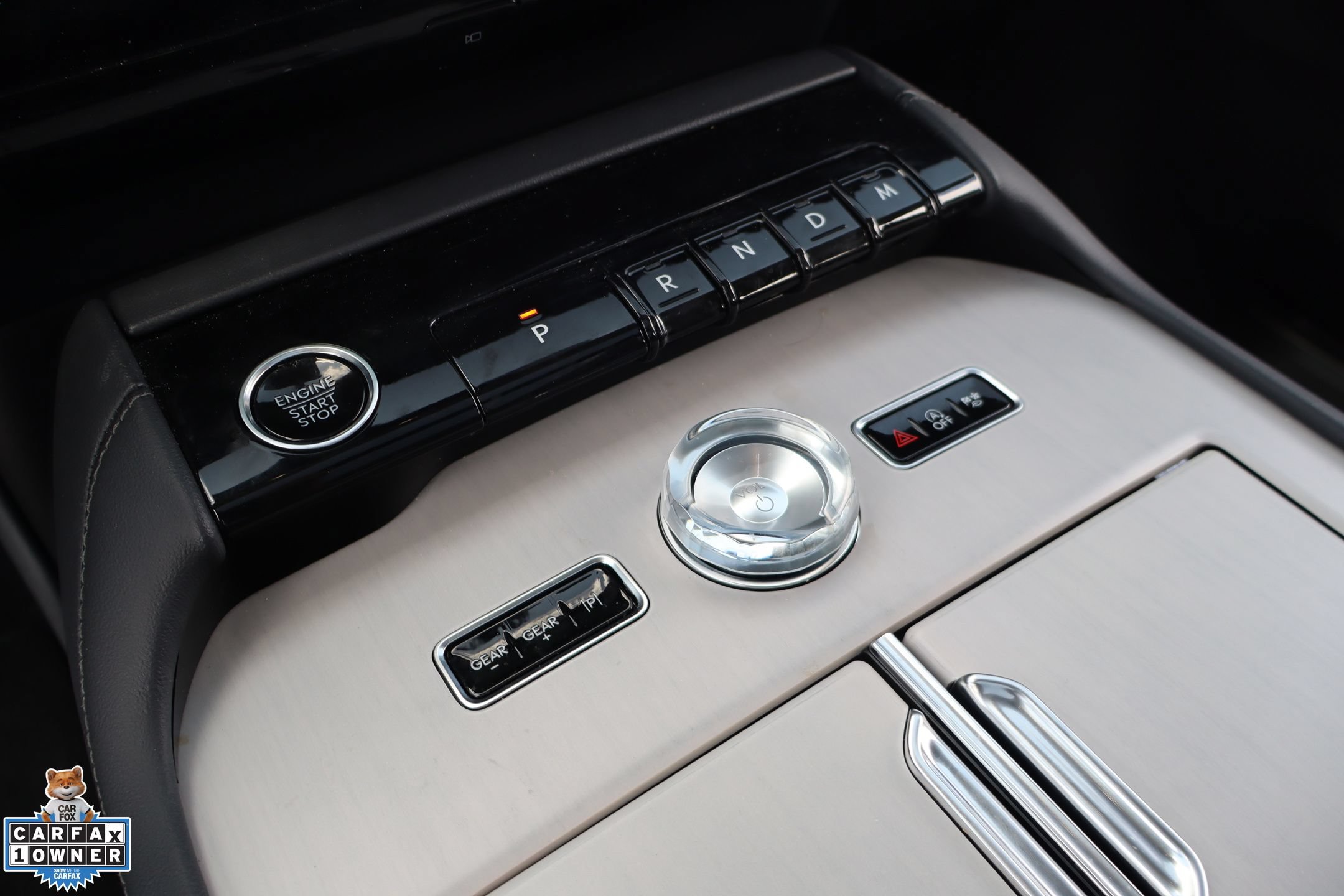 Used 2025 Lincoln Navigator Reserve AWD/4WD image 18