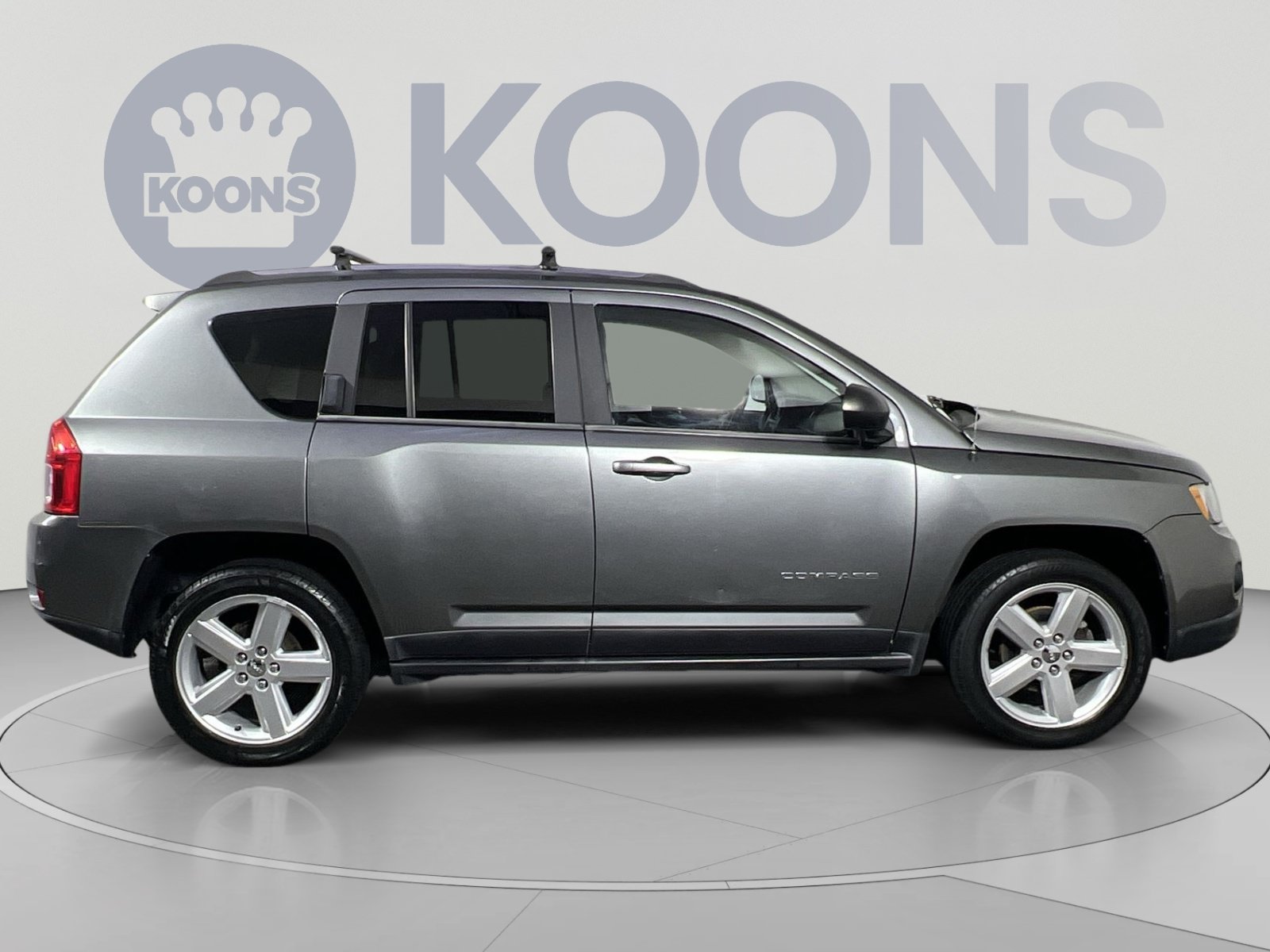 Used 2013 Jeep Compass Limited w/ Sun/Sound Group AWD/4WD image 8