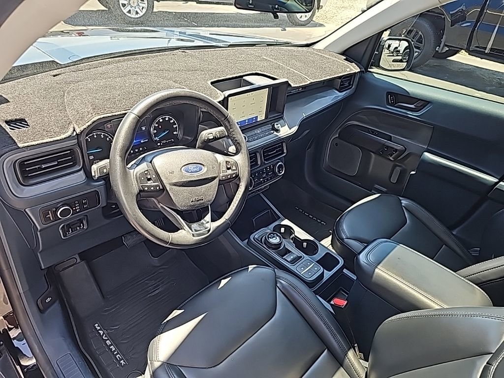 Used 2023 Ford Maverick Lariat w/ Lariat Luxury Package image 18