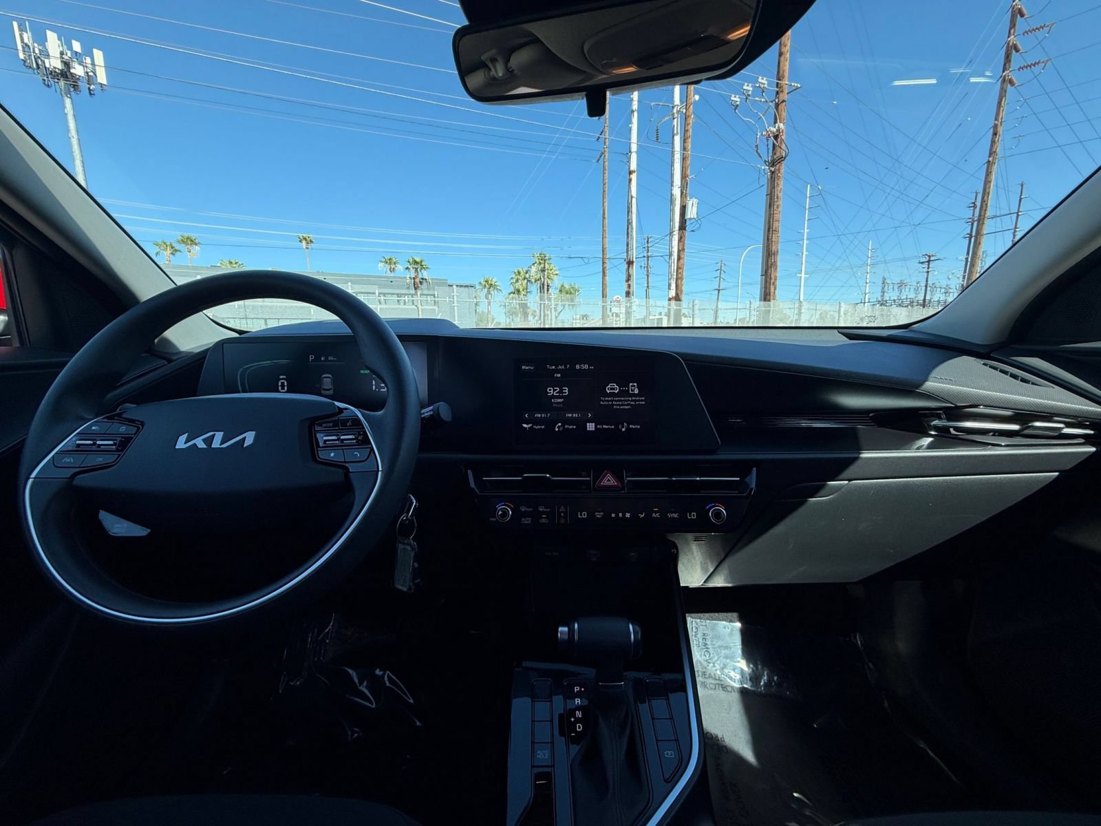 Used 2026 Kia Niro LX FWD image 31