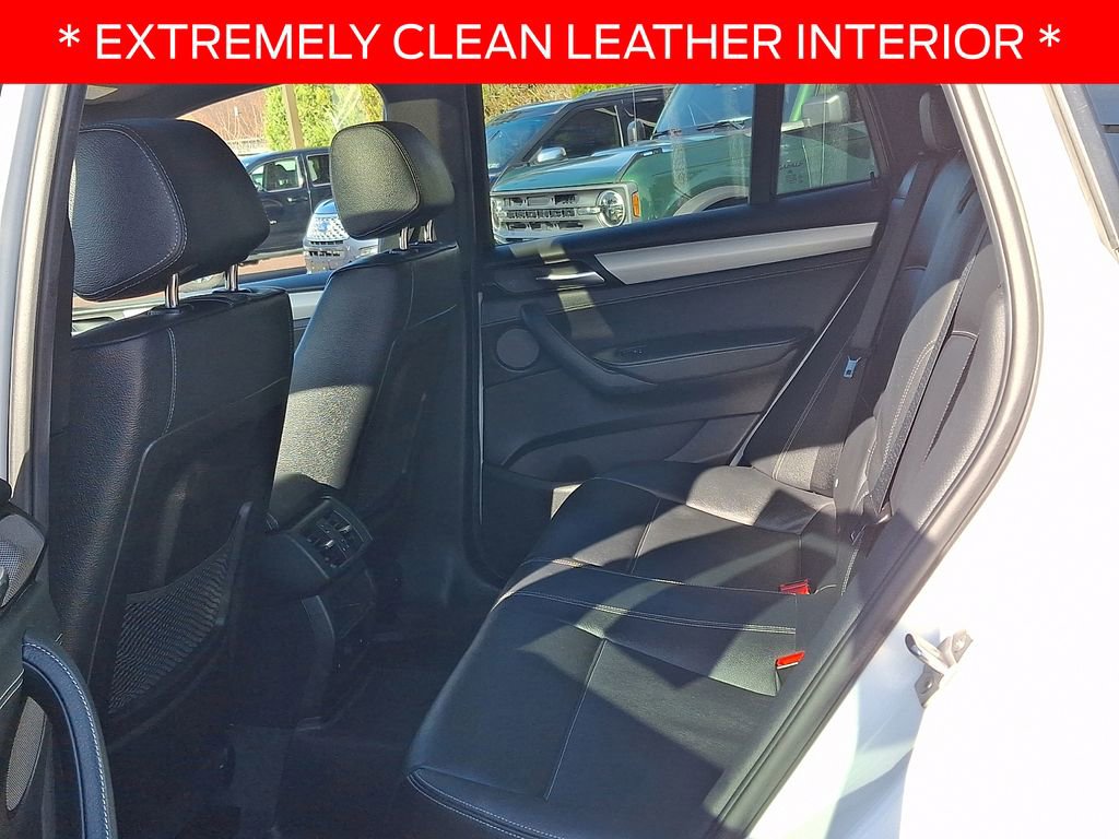 Used 2017 BMW X4 M40i image 10