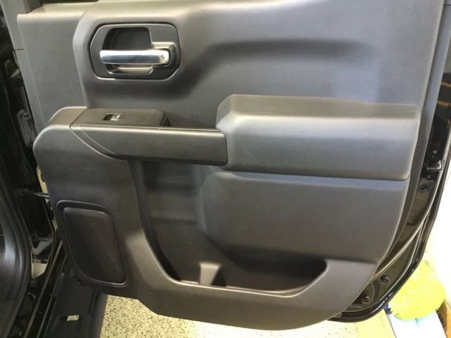 Used 2020 Chevrolet Silverado 1500 Custom w/ Custom Value Package image 50
