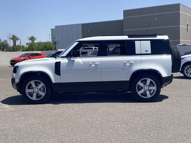 Used 2024 Land Rover Defender 110 X-Dynamic SE image 21