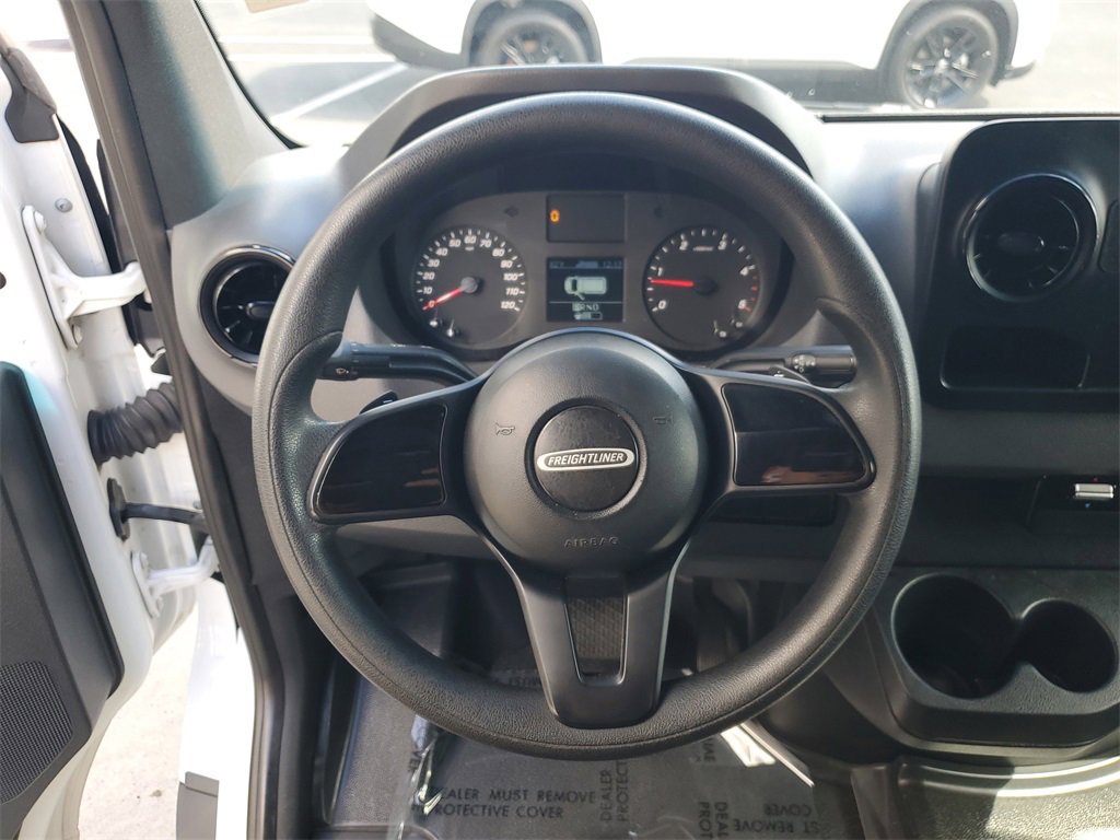 Used 2019 Freightliner Sprinter 3500 image 22