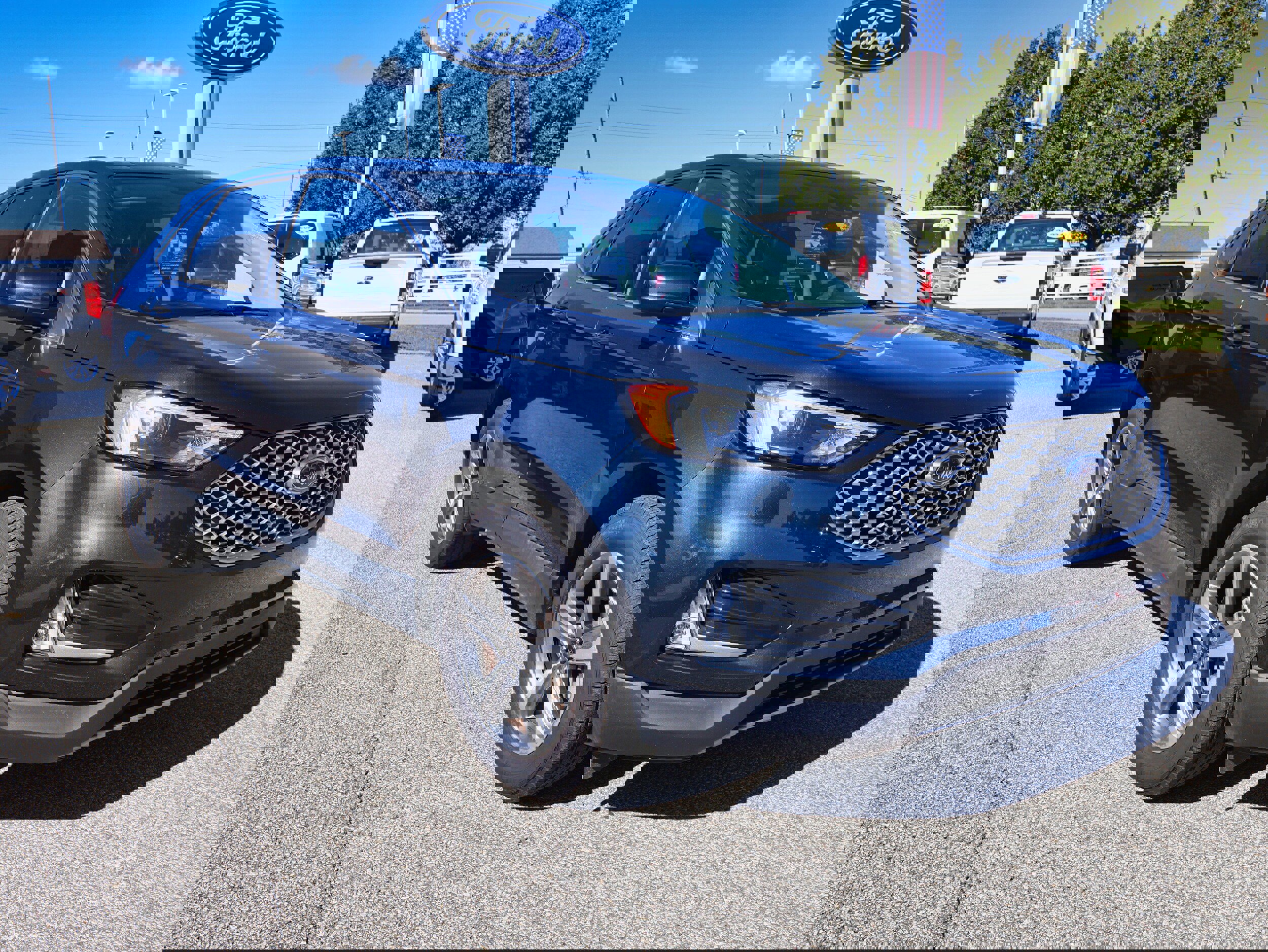 Used 2024 Ford Edge SEL w/ Convenience Package image 7