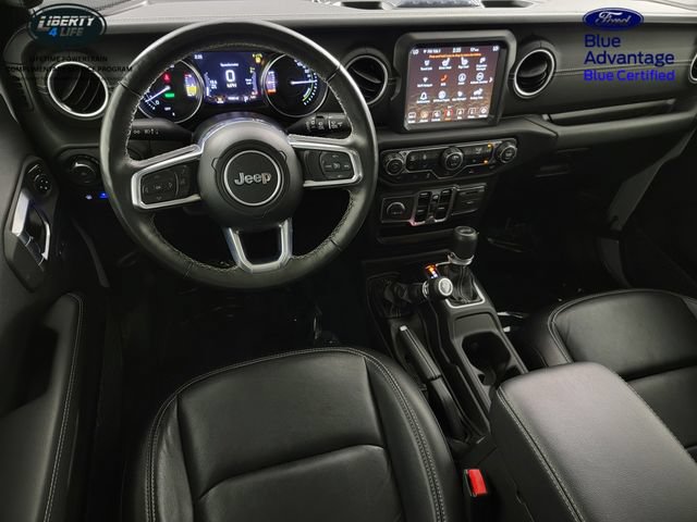 Used 2023 Jeep Wrangler Unlimited Sahara w/ Cold Weather Group AWD/4WD image 31