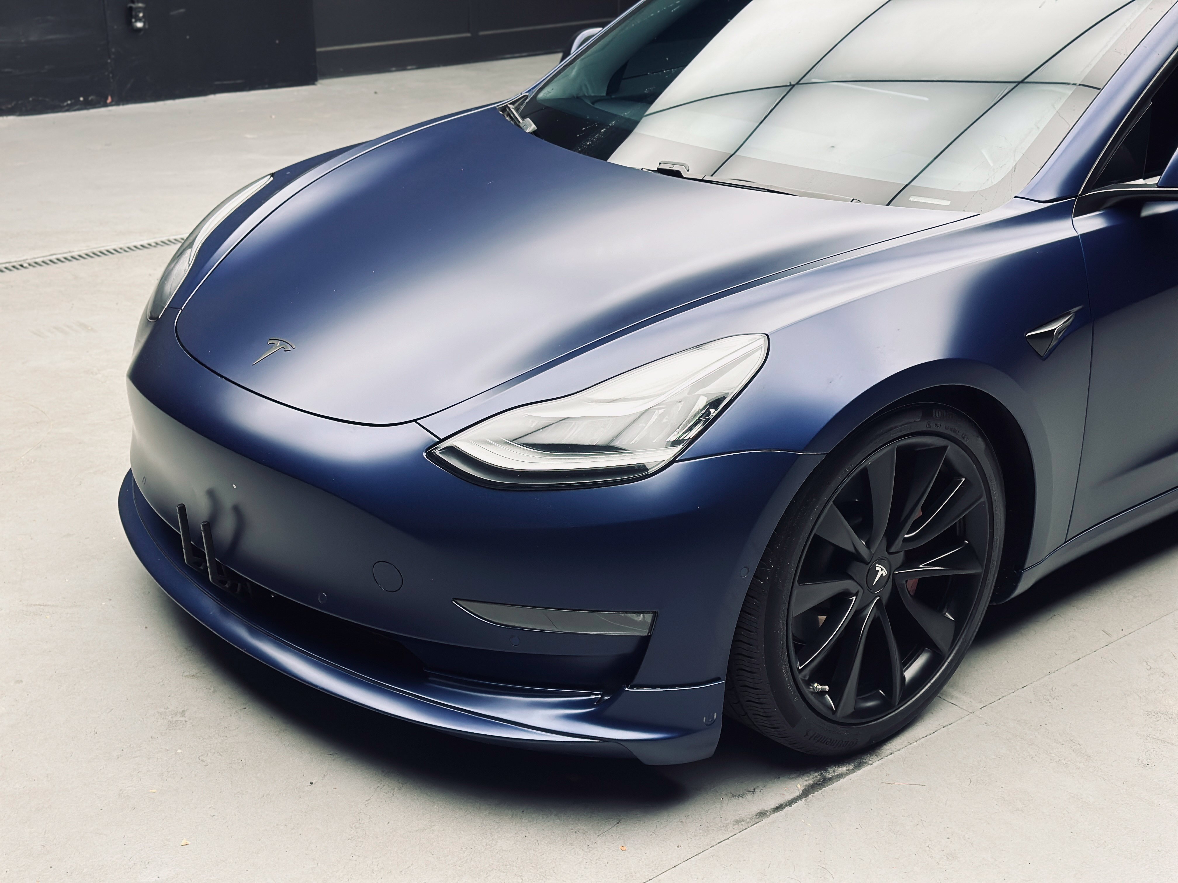 Used 2018 Tesla Model 3 Long Range AWD/4WD image 14