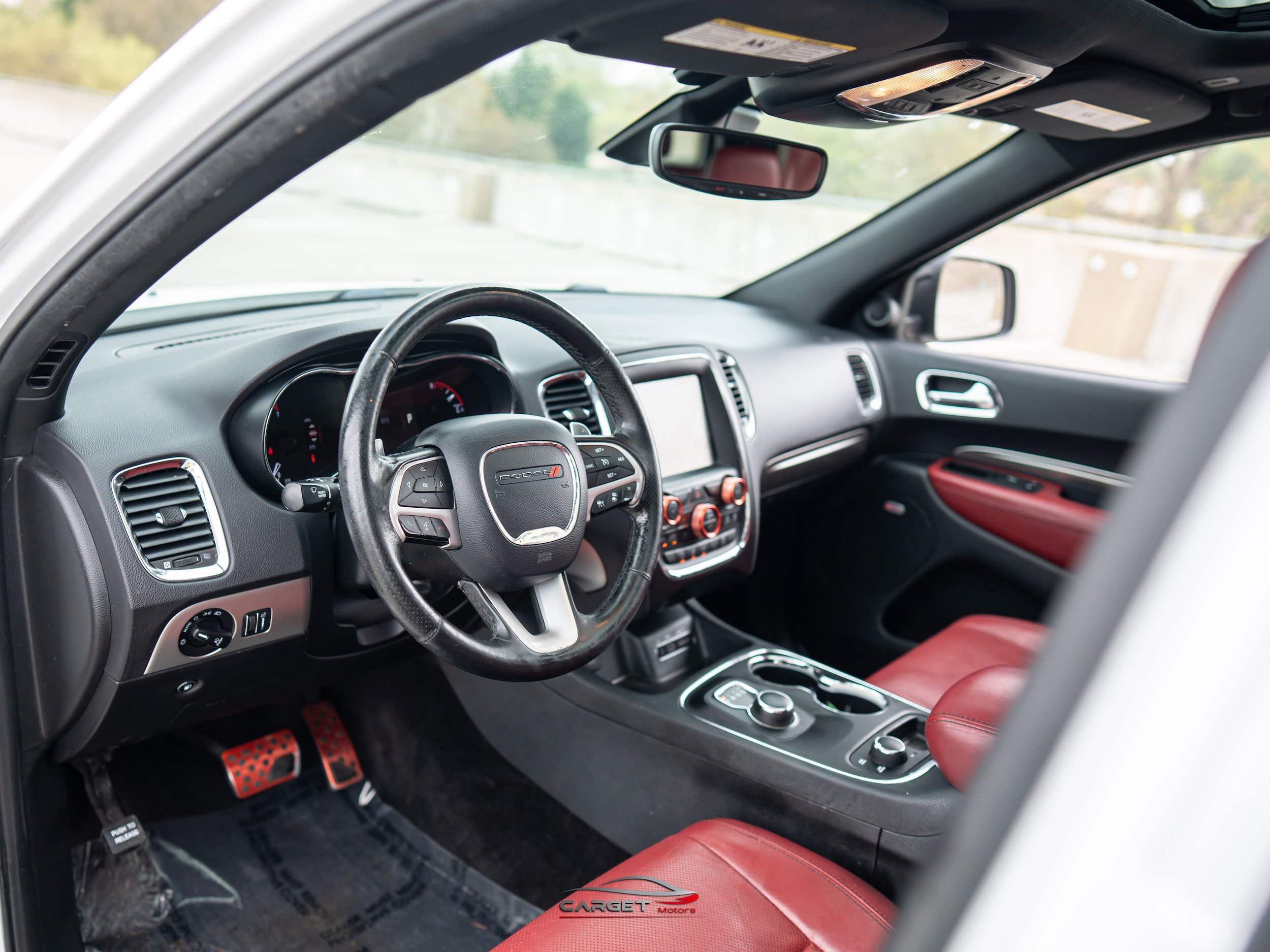 Used 2017 Dodge Durango R/T w/ Technology Group AWD/4WD image 13