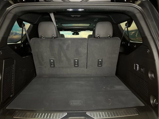 Used 2023 Chevrolet Suburban RST w/ Luxury Package image 63