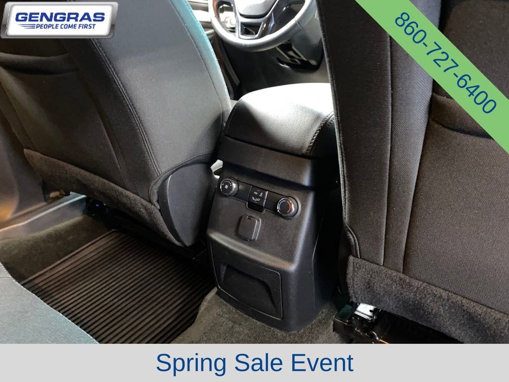 Used 2016 Ford Explorer XLT AWD/4WD image 35