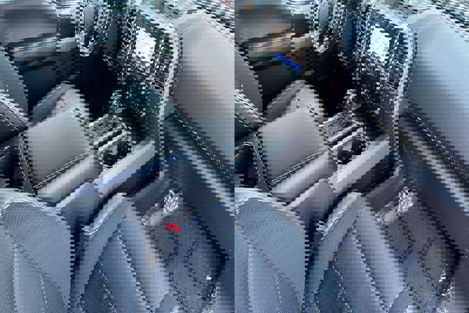 Used 2019 Ford F150 Raptor w/ Equipment Group 802A Luxury image 15