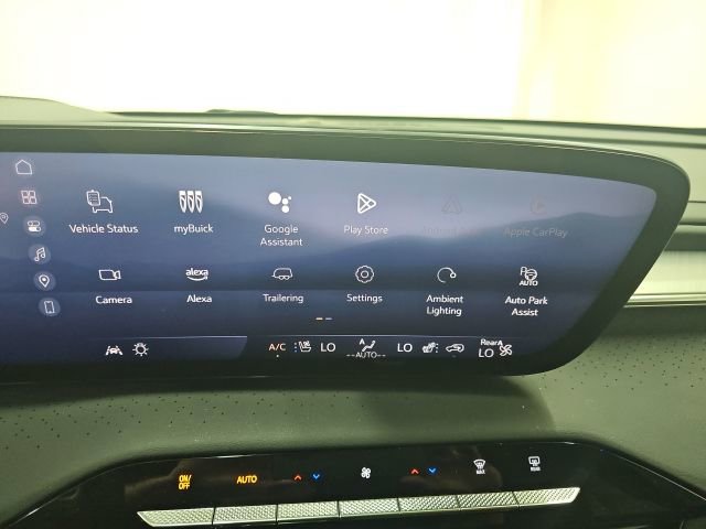 Used 2025 Buick Enclave Avenir w/ Super Cruise Package image 7