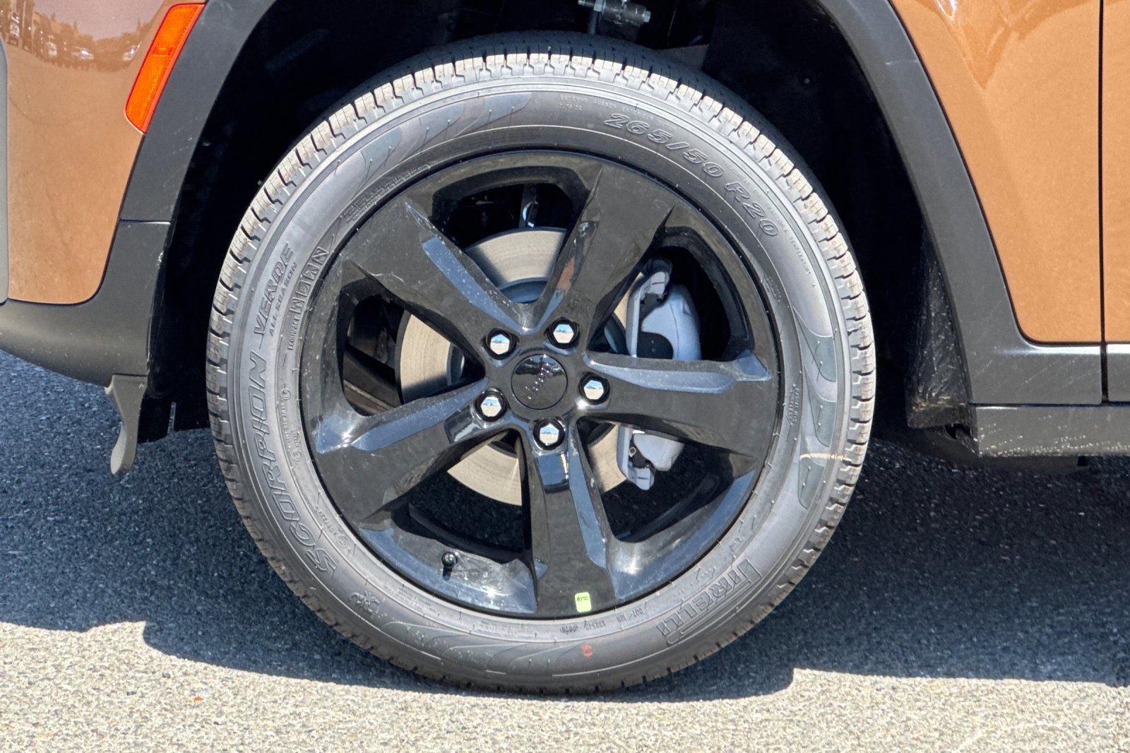 New 2026 Jeep Grand Cherokee Limited AWD/4WD image 24