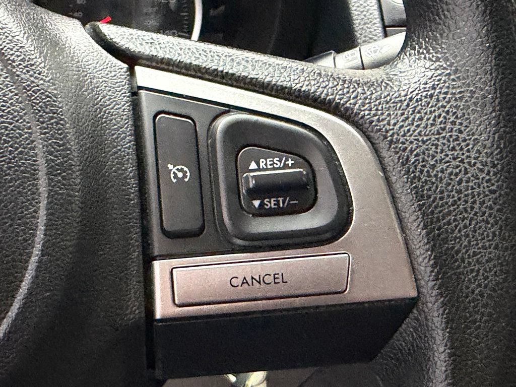 Used 2018 Subaru Forester 2.5i AWD/4WD image 28