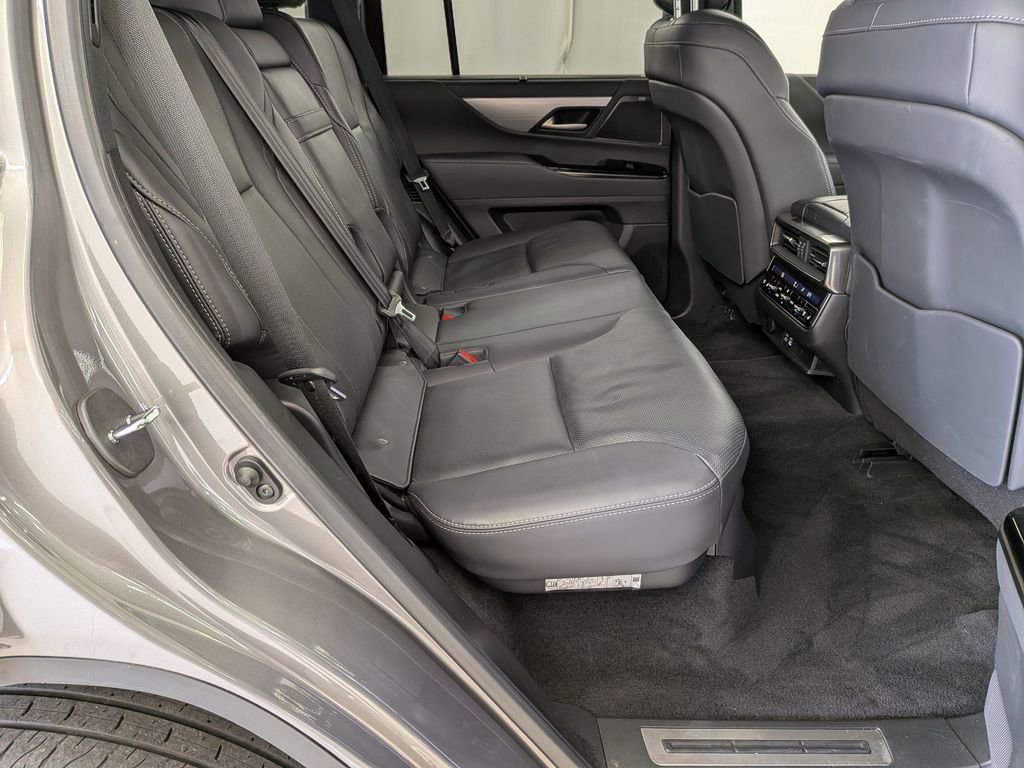Used 2023 Lexus LX 600 F Sport AWD/4WD image 37