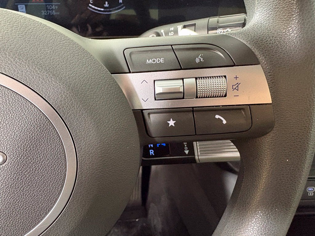 Used 2025 Hyundai Sonata SEL FWD image 25