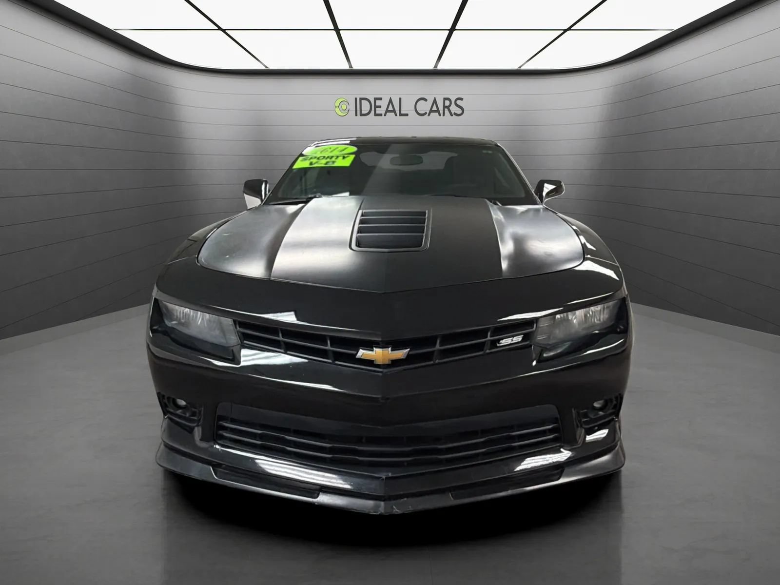 Used 2014 Chevrolet Camaro SS w/ SS Performance Package RWD image 2