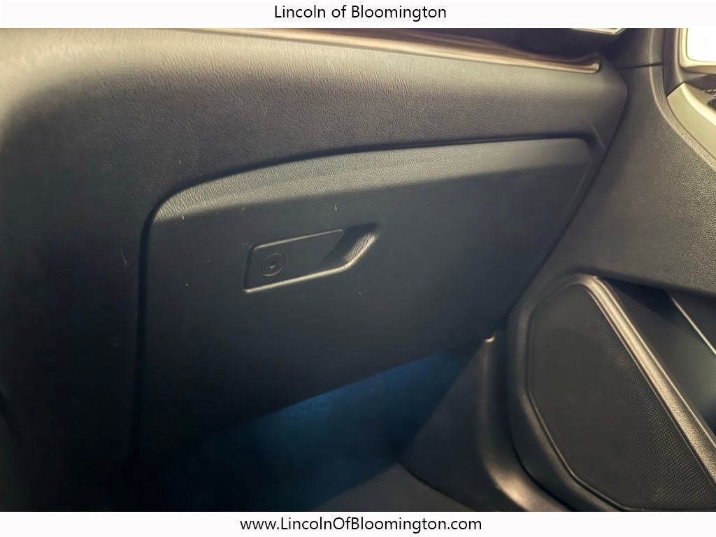 Used 2023 Ford Explorer Limited w/ Limited Technology Package image 40