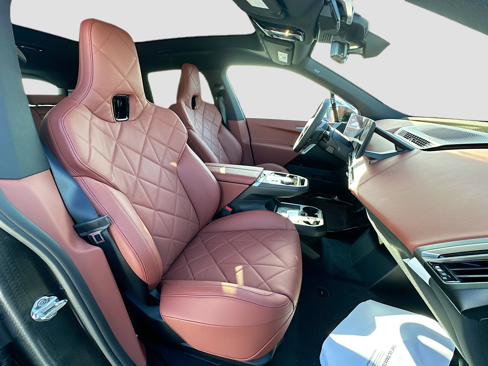 New 2026 BMW iX xDrive60 w/ M Sport Package image 23