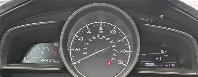 Used 2018 MAZDA MAZDA3 Touring FWD image 11