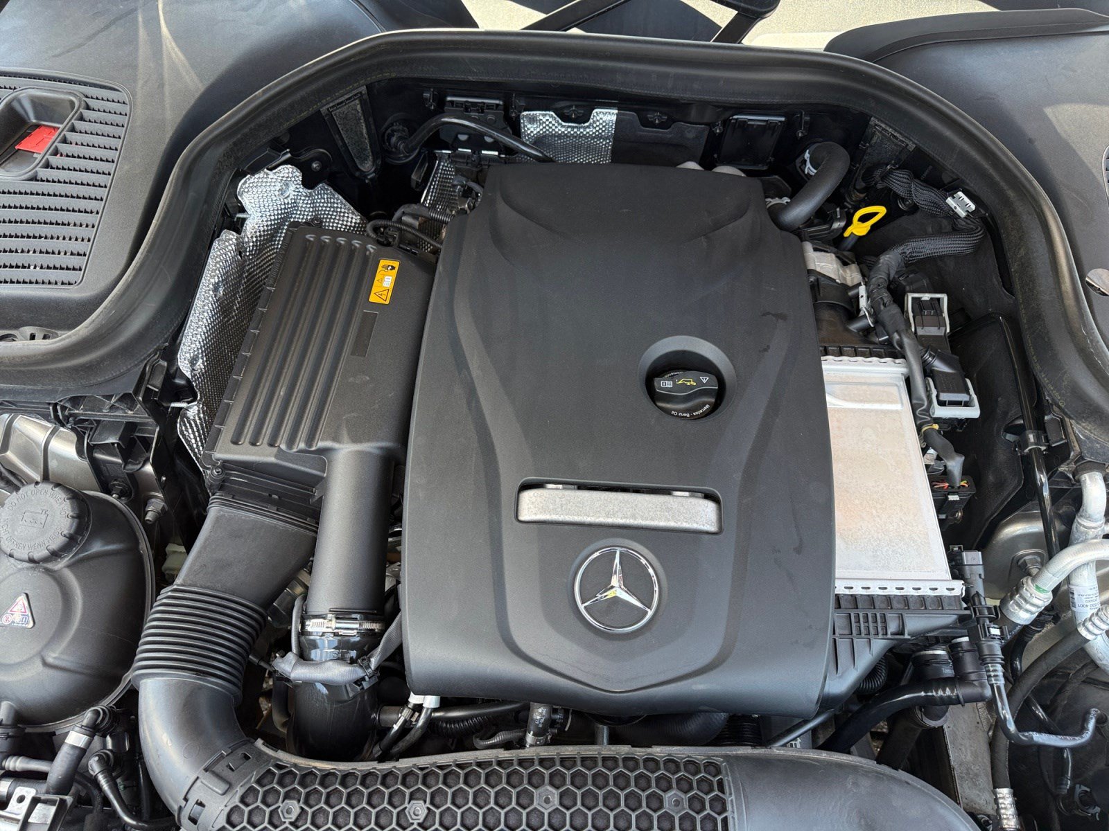 Used 2019 Mercedes-Benz GLC 300 4MATIC image 21