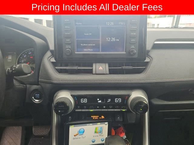 Used 2019 Toyota RAV4 XLE w/ Convenience Package FWD image 8