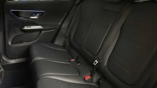 Certified 2026 Mercedes-Benz GLC 300 4MATIC image 30