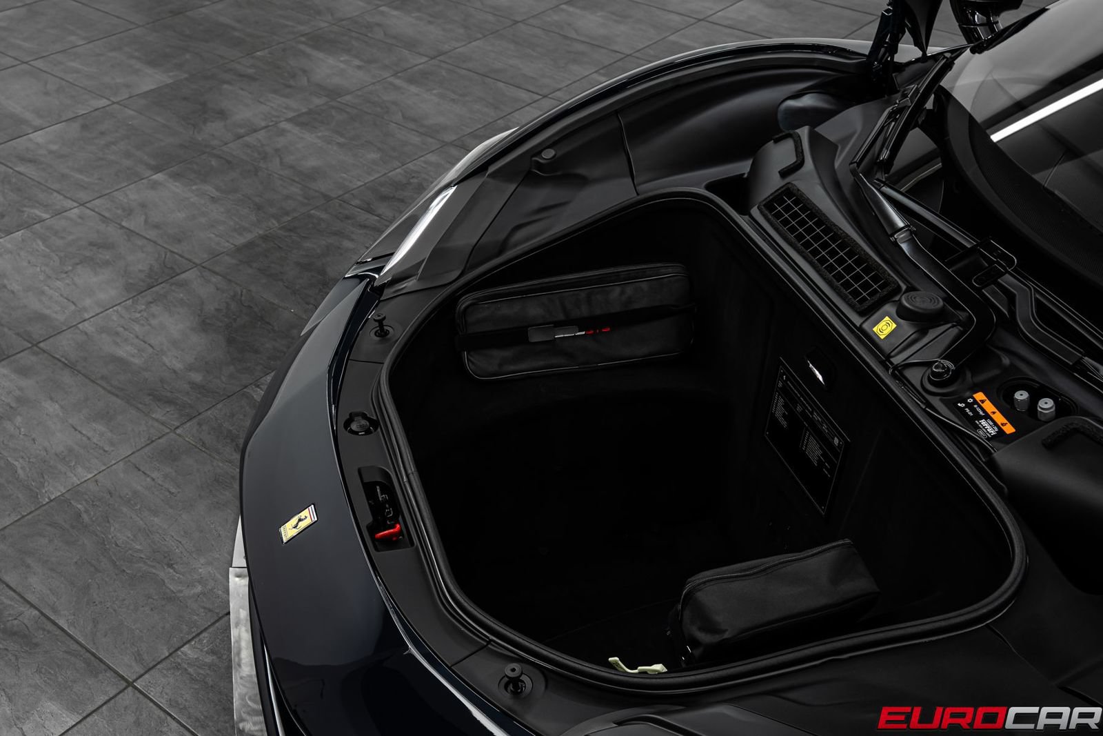 Used 2023 Ferrari 296 GTB RWD image 10