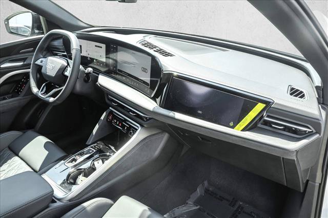New 2026 Audi SQ5 Premium Plus AWD/4WD image 26