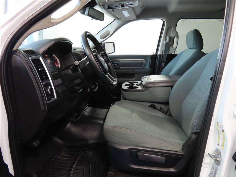 Used 2017 RAM 2500 SLT AWD/4WD image 16