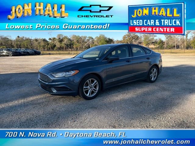 Used 2018 Ford Fusion SE w/ Fusion SE Technology Package image 2