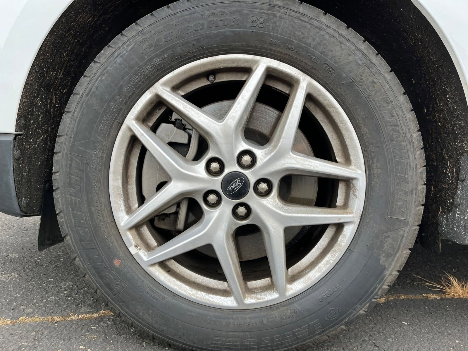 Used 2024 Ford Edge SEL image 32