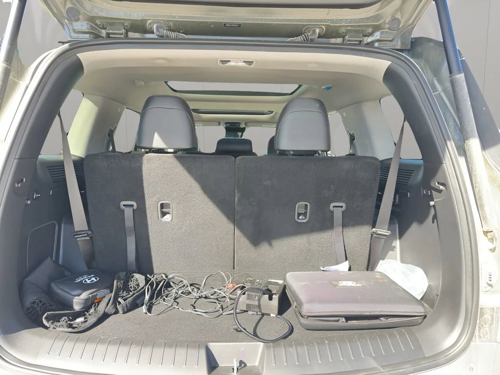 Used 2024 Hyundai Santa Fe Limited image 36