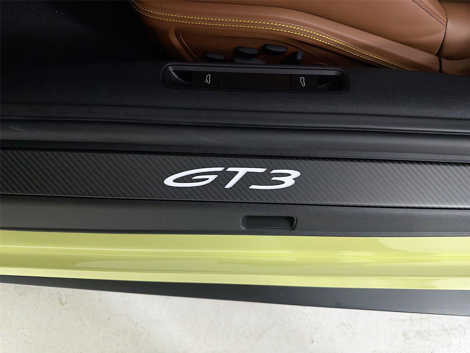 Certified 2026 Porsche 911 GT3 RWD image 10