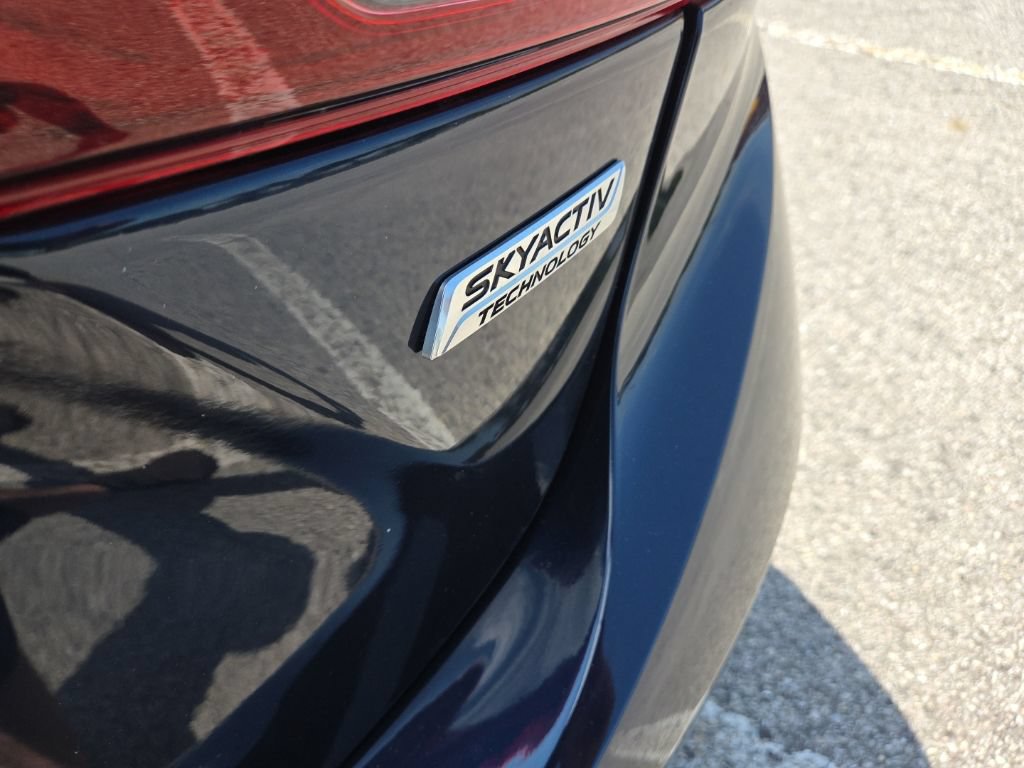 Used 2015 MAZDA MAZDA3 i Sport FWD image 12